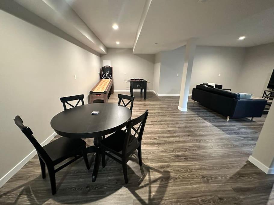 Suite 2 Butler Exterior photo